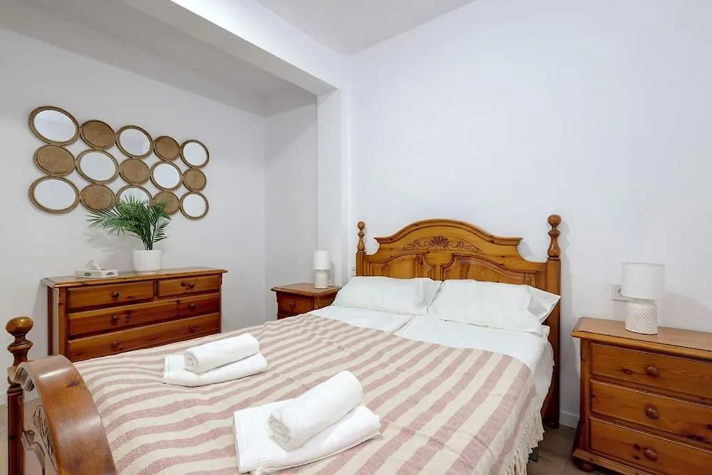 Apartment Modern & Vibrant, Urban Holiday Flat Fuengirola