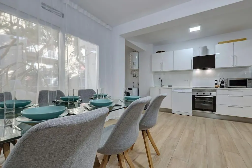 Apartment Modern & Vibrant, Urban Holiday Flat Fuengirola Spain